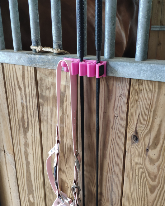 SmartHitch Whip&Hook - magnetyczny uchwyt na baty - obrazek 2