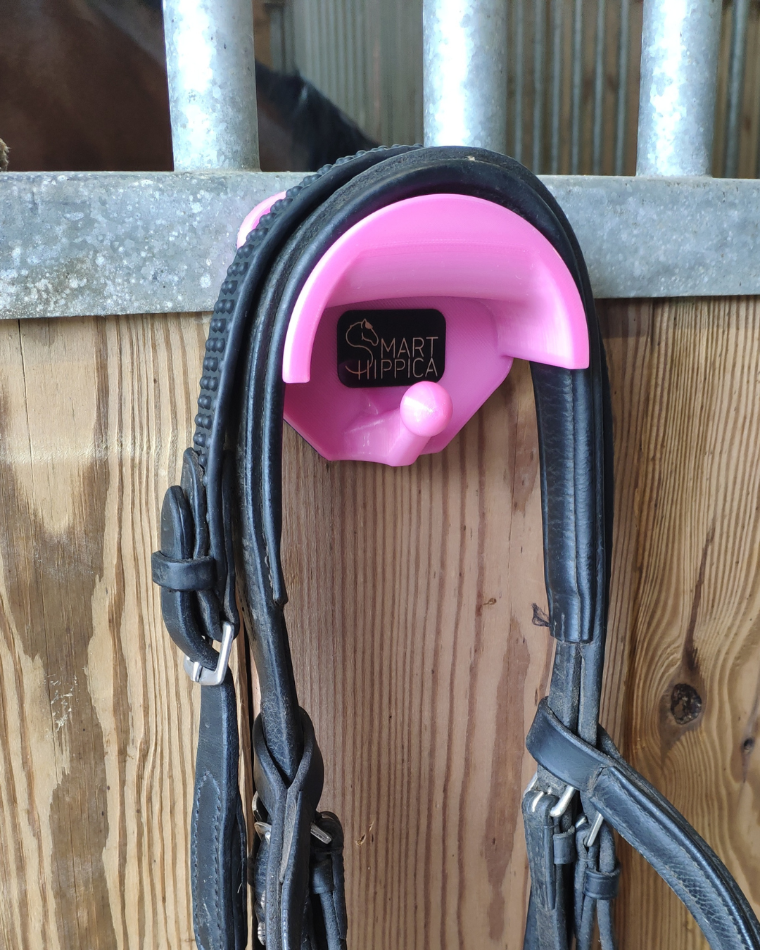 SmartHitch Duo - magnetyczny uchwyt stajenny z dodatkowym haczykiem - obrazek 10