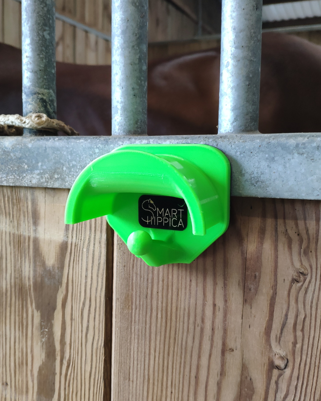 SmartHitch Duo - magnetyczny uchwyt stajenny z dodatkowym haczykiem - obrazek 7