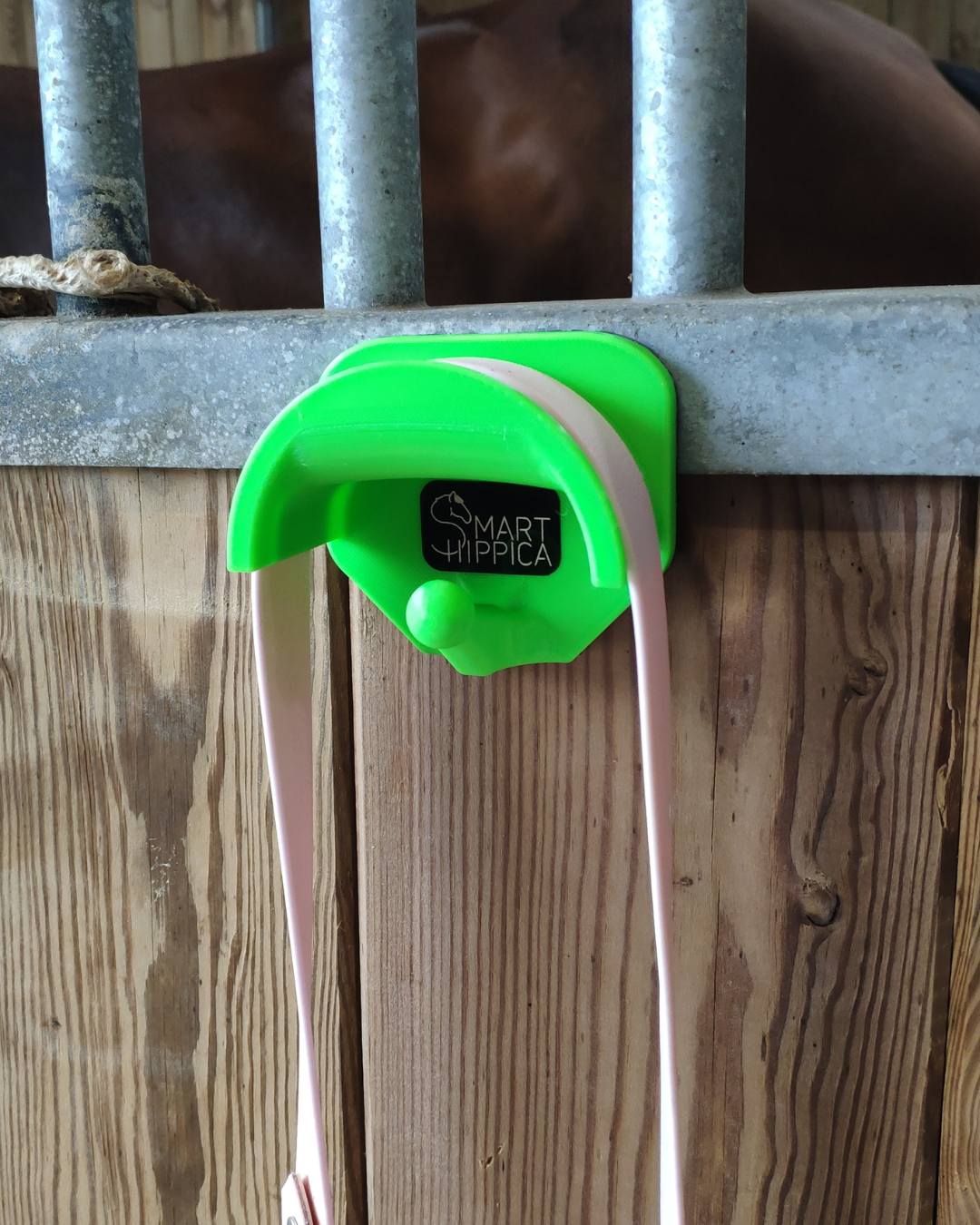 SmartHitch Duo - magnetyczny uchwyt stajenny z dodatkowym haczykiem - obrazek 8