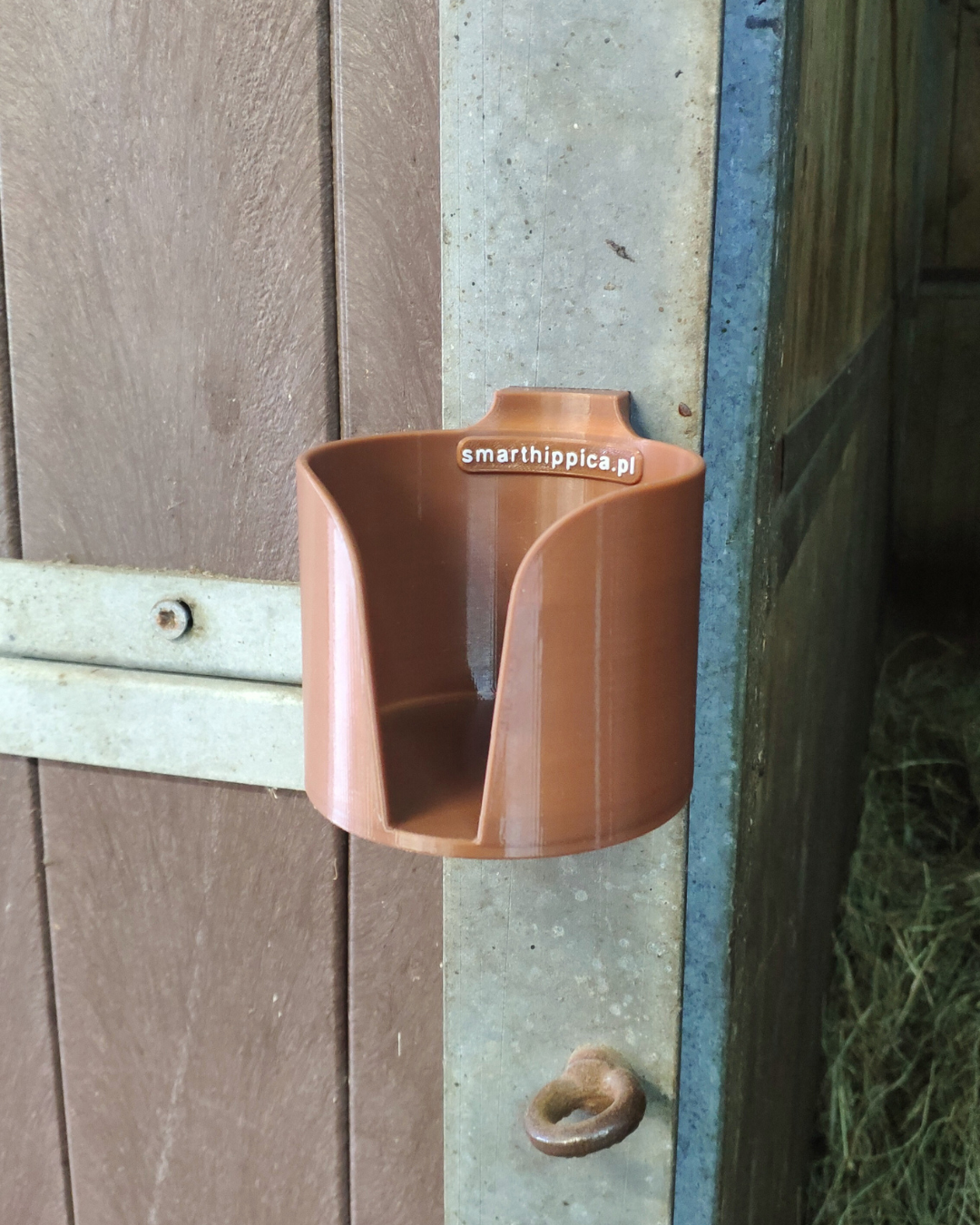 SmartHitch Cup Holder - magnetyczny uchwyt stajenny na napój - obrazek 10