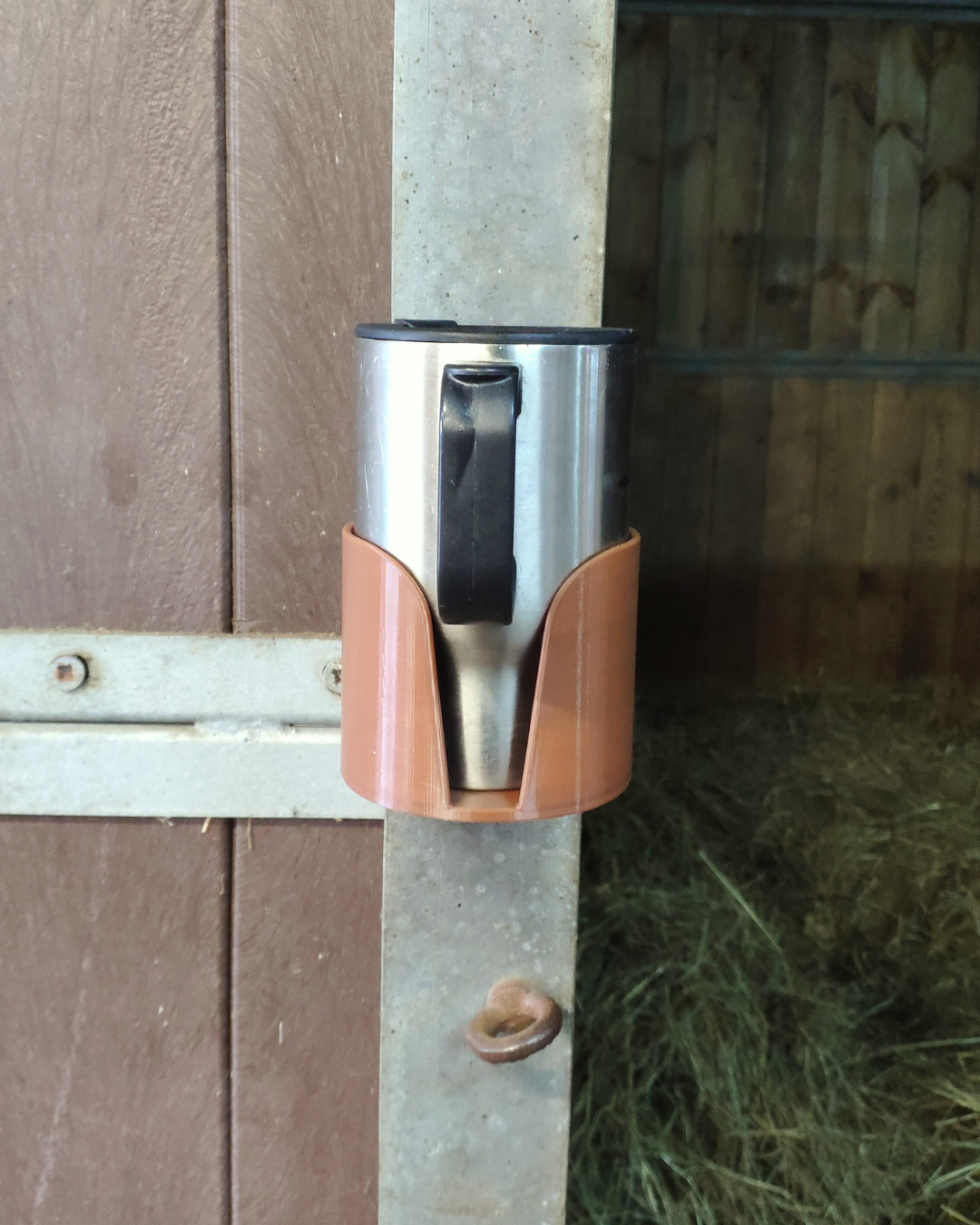 SmartHitch Cup Holder - magnetyczny uchwyt stajenny na napój - obrazek 5